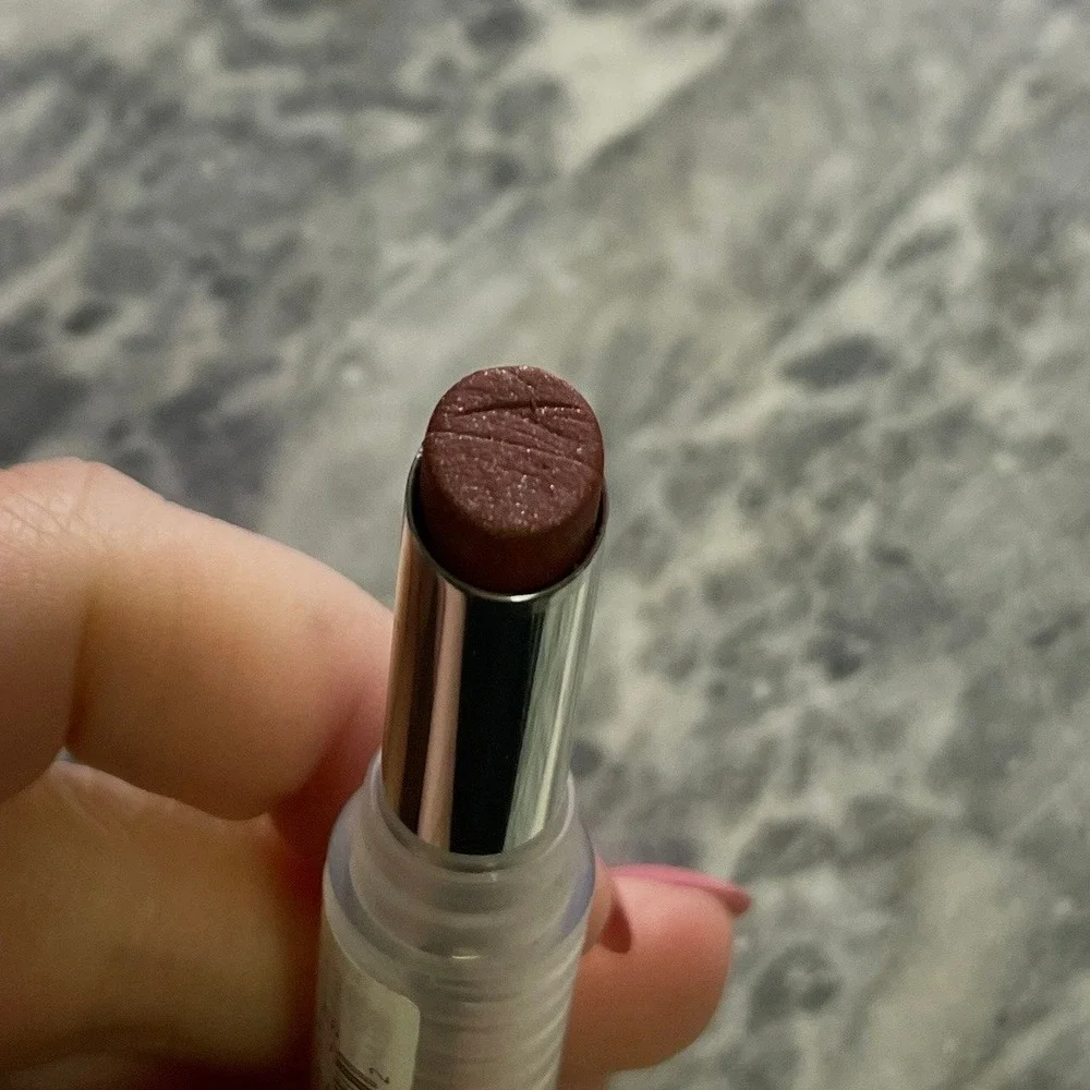 Undone Beauty Lipstick Berry Glow